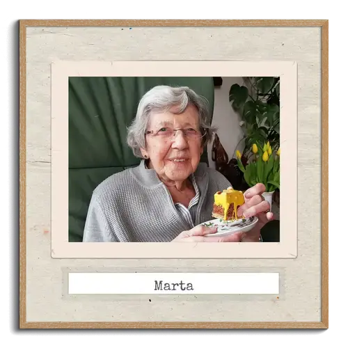 Create a Retro-Style Tribute Photo for Marta's Memorial